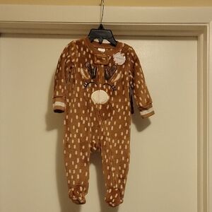 NWT: North Pole Trading Co Reindeer Baby Long Sleeve Footed Reindeer  Pajamas